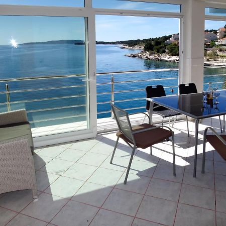 Apartment Giljo-2 By Interhome Trogir Exteriör bild